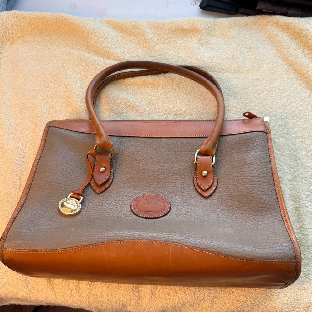 Dooney & Bourke Vintage All Weather Leather Satchel Taupe Tan USA A3910760 - Picture 3 of 16